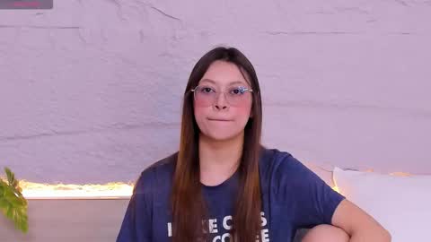 Lanna online show from February 6, 11:57 am