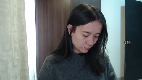 Snapshot of lanna_mills chatting on December 9, 1:13 pm Lanna online show from December 9, 1:13 pm