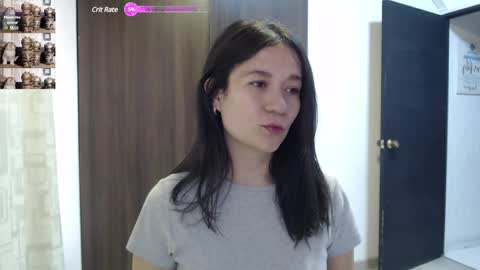 Snapshot of lanna_mills chatting on January 3, 1:25 pm Lanna online show from January 3, 1:25 pm