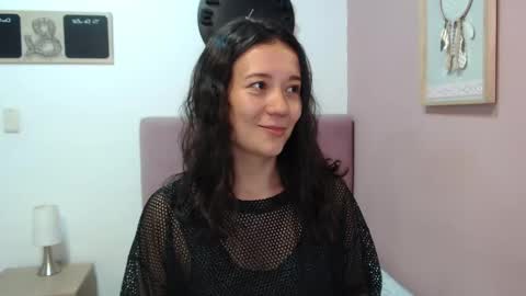 Snapshot of lanna_mills chatting on March 5, 4:13 pm Lanna online show from March 5, 4:13 pm