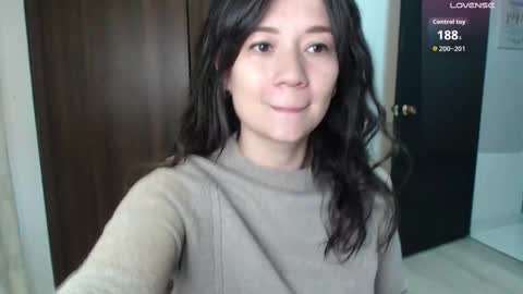 Snapshot of lanna_mills chatting on September 30, 1:05 pm Lanna online show from September 30, 1:05 pm