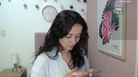 Snapshot of lanna_mills chatting on November 10, 12:59 pm Lanna online show from November 10, 12:59 pm