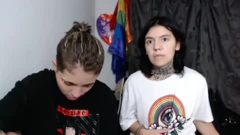 Snapshot of lannie_gonzales chatting on December 29, 11:08 pm LANNIE   online show from December 29, 11:08 pm