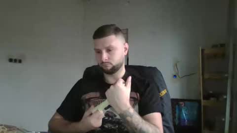 Snapshot of lansidick chatting on January 19, 11:12 am lansidick online show from January 19, 11:12 am