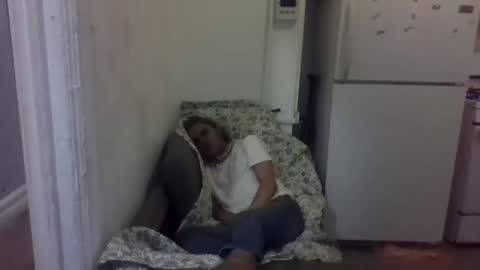 Lapuzzycat201923 online show from January 10, 9:31 pm