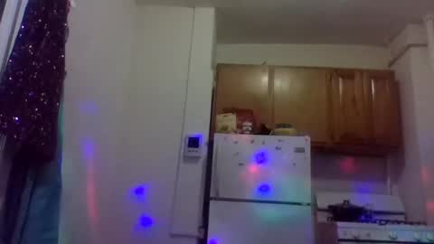 Lapuzzycat201923 online show from January 30, 7:07 am