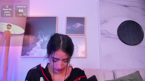 Snapshot of lara_madisson chatting on January 21, 5:16 am Lara Madisson online show from January 21, 5:16 am