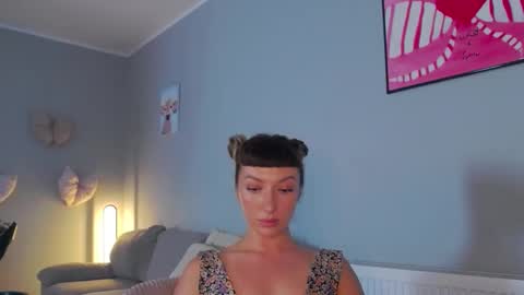 Snapshot of larakanes chatting on September 24, 11:02 am LaraKanes online show from September 24, 11:02 am