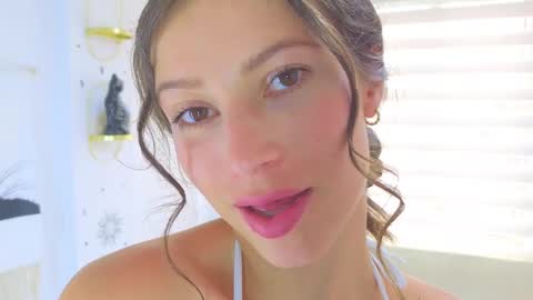 Lara  online show from February 26, 6:21 pm