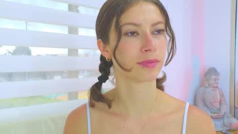 Lara  online show from March 8, 12:20 pm