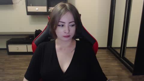 Snapshot of laralianna chatting on January 5, 8:52 pm Laralianna online show from January 5, 8:52 pm