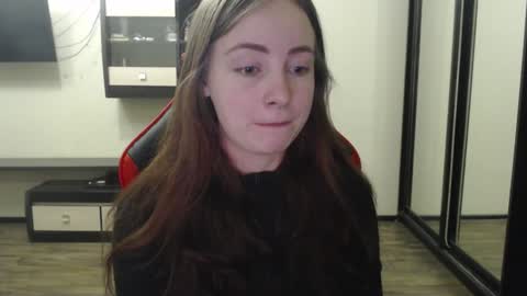 Snapshot of laralianna chatting on February 6, 9:17 pm Laralianna online show from February 6, 9:17 pm