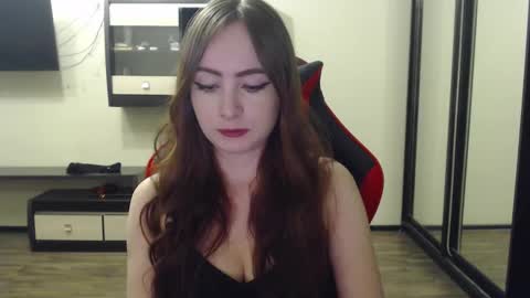 Snapshot of laralianna chatting on February 17, 6:48 pm Laralianna online show from February 17, 6:48 pm