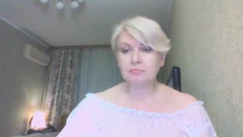 laramrs online show from March 31, 5:13 pm