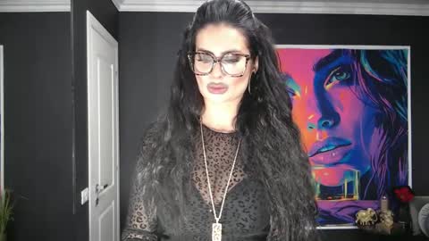 laras_moans online show from April 8, 8:47 am