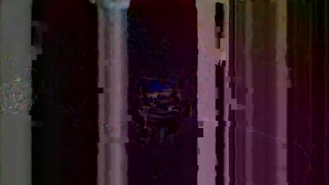 Snapshot of larbie chatting on October 26, 10:43 am Larbie online show from October 26, 10:43 am