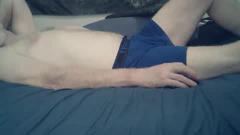 Snapshot of larbie chatting on December 19, 10:33 am Larbie online show from December 19, 10:33 am