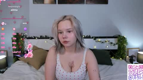 Snapshot of large_ocean chatting on December 17, 2:23 pm Rose online show from December 17, 2:23 pm