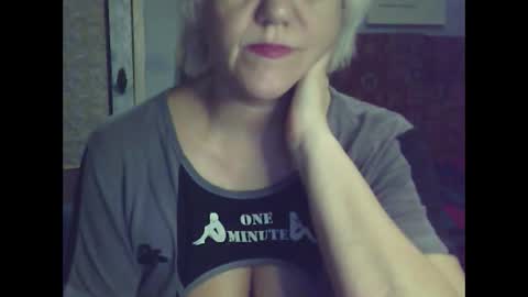 Snapshot of larisaq4ugo24 chatting on January 10, 9:20 pm larisaq4ugo24 online show from January 10, 9:20 pm