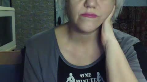 Snapshot of larisaq4ugo24 chatting on January 12, 8:47 pm larisaq4ugo24 online show from January 12, 8:47 pm