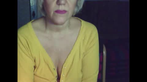 Snapshot of larisaq4ugo24 chatting on January 24, 8:13 am larisaq4ugo24 online show from January 24, 8:13 am