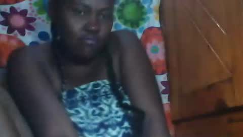 Snapshot of larissa417816 chatting on March 3, 7:47 am Larissa online show from March 3, 7:47 am