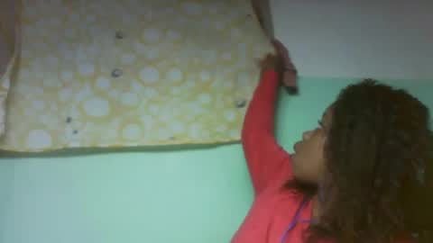 larissa645771 online show from September 13, 7:19 am