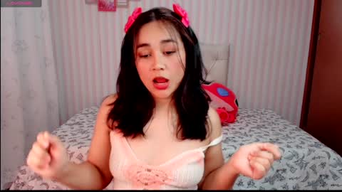 Larissas online show from February 1, 2:05 am