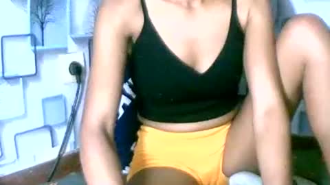 Snapshot of larra27 chatting on October 18, 1:01 pm Malala online show from October 18, 1:01 pm