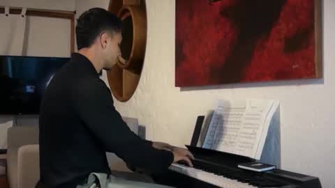 Snapshot of larry_jones chatting on November 15, 1:25 am andrew online show from November 15, 1:25 am