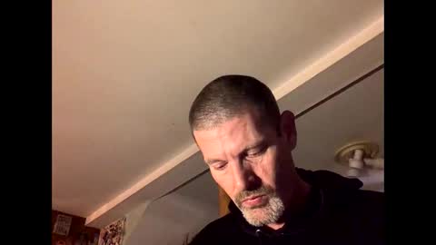 larrythelover23 online show from March 26, 6:52 am