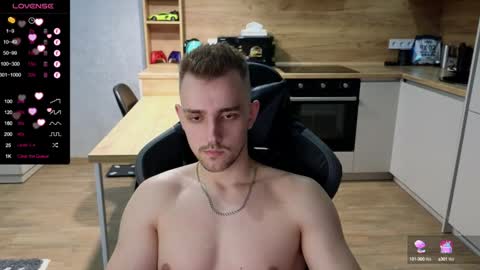 Snapshot of larstar01 chatting on January 21, 5:51 pm Lars online show from January 21, 5:51 pm