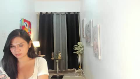 larth online show from April 18, 7:07 pm