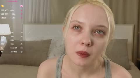 Snapshot of lashandramorgans chatting on November 25, 1:16 am Emilia for my friends Amy online show from November 25, 1:16 am