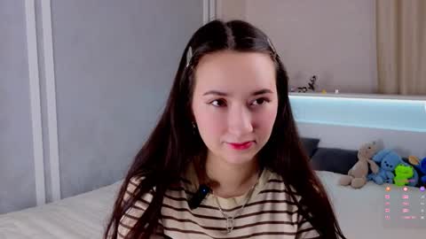 Snapshot of lashonlablue chatting on December 14, 1:33 am Eva online show from December 14, 1:33 am