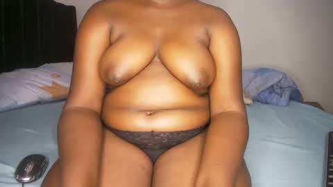 Snapshot of lasisi_ chatting on March 8, 2:01 am Lasisi online show from March 8, 2:01 am