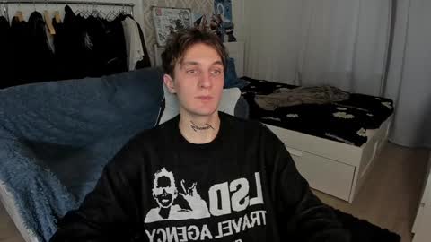 Snapshot of lastnight4you chatting on December 3, 11:33 am acie online show from December 3, 11:33 am