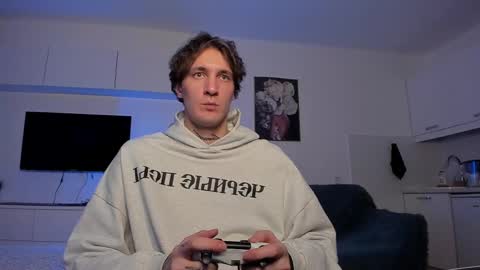 Snapshot of lastnight4you chatting on February 17, 2:09 am acie online show from February 17, 2:09 am