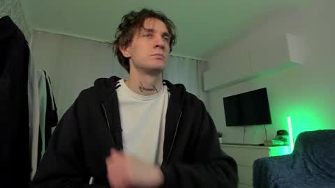 Snapshot of lastnight4you chatting on March 6, 12:41 pm acie online show from March 6, 12:41 pm