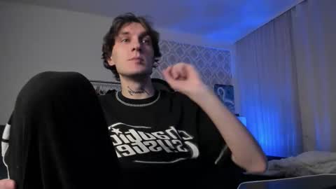 Snapshot of lastnight4you chatting on October 7, 10:18 pm acie online show from October 7, 10:18 pm