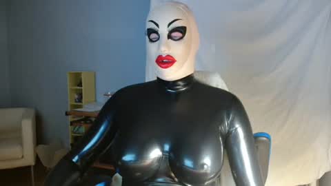 Latex Doll Iris online show from February 25, 9:46 pm