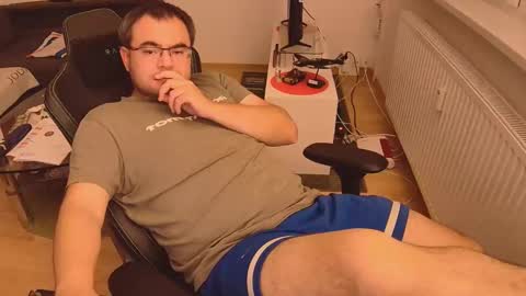 Snapshot of latexboy893 chatting on September 23, 8:45 pm latexboy893 online show from September 23, 8:45 pm