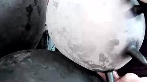 latexchris77 online show from April 10, 10:20 am