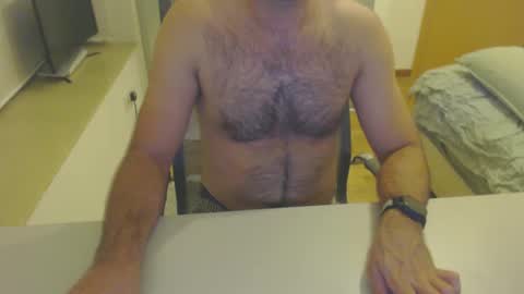 Snapshot of latexdave84 chatting on February 7, 2:26 pm latexdave84 online show from February 7, 2:26 pm