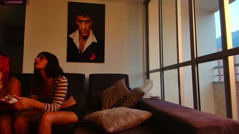 Snapshot of latin_couple77 chatting on January 10, 11:22 am Sara y Andy online show from January 10, 11:22 am