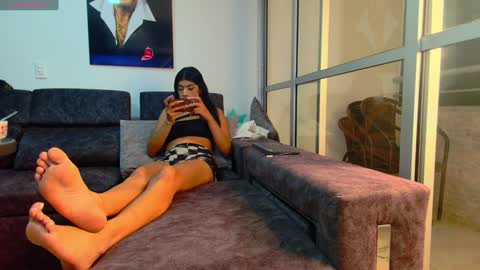 Snapshot of latin_couple77 chatting on January 15, 7:26 am Sara y Andy online show from January 15, 7:26 am