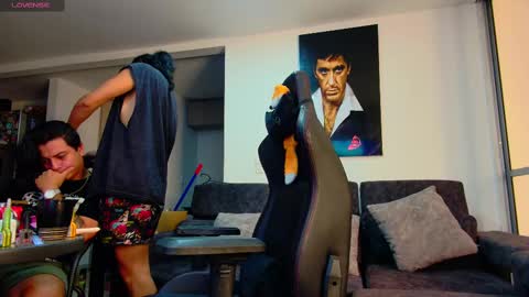 Snapshot of latin_couple77 chatting on March 4, 8:02 am Sara y Andy online show from March 4, 8:02 am