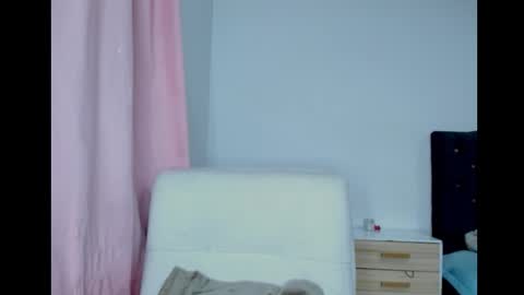 latin_delight_ online show from November 30, 12:25 am