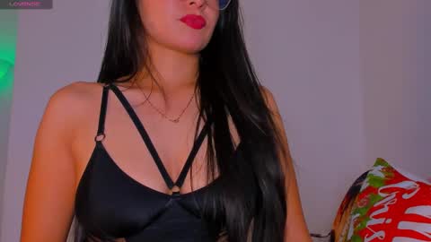 Snapshot of latin_gabby chatting on November 18, 1:33 am Gabby online show from November 18, 1:33 am