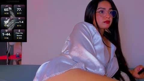 Snapshot of latin_gabby chatting on November 30, 2:04 am Gabby online show from November 30, 2:04 am